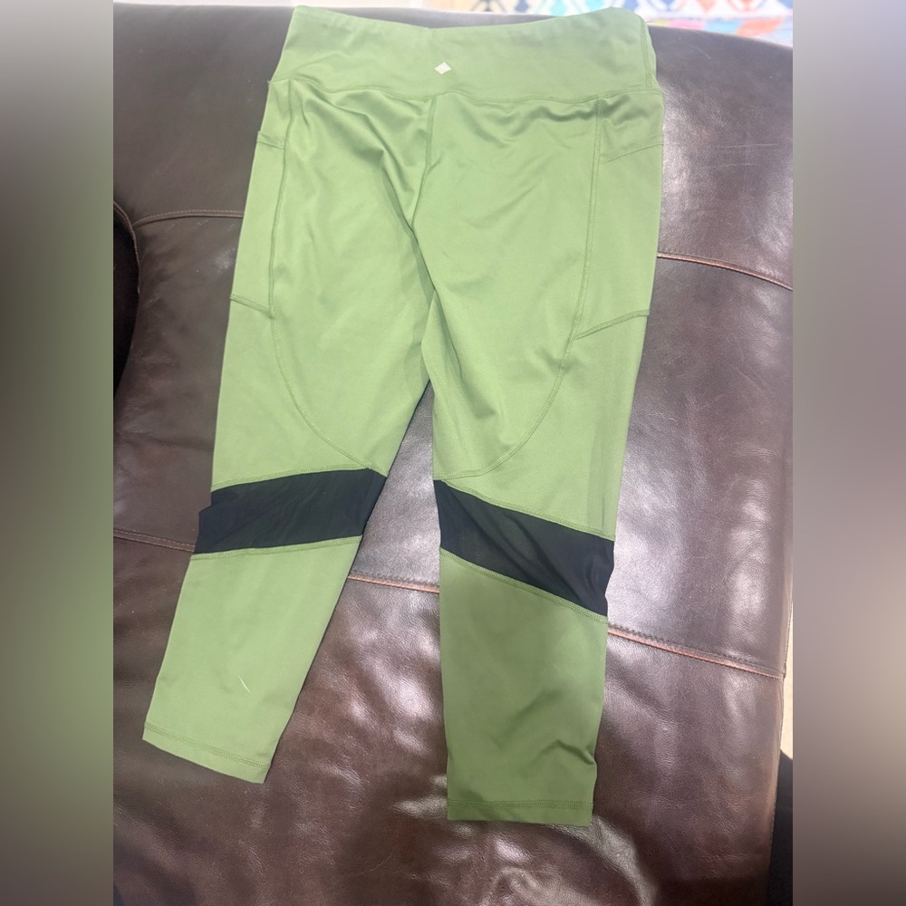 Green and Black Lularoe Rise Leggings